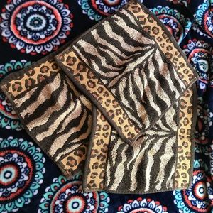 Set of Three Hand Towels!